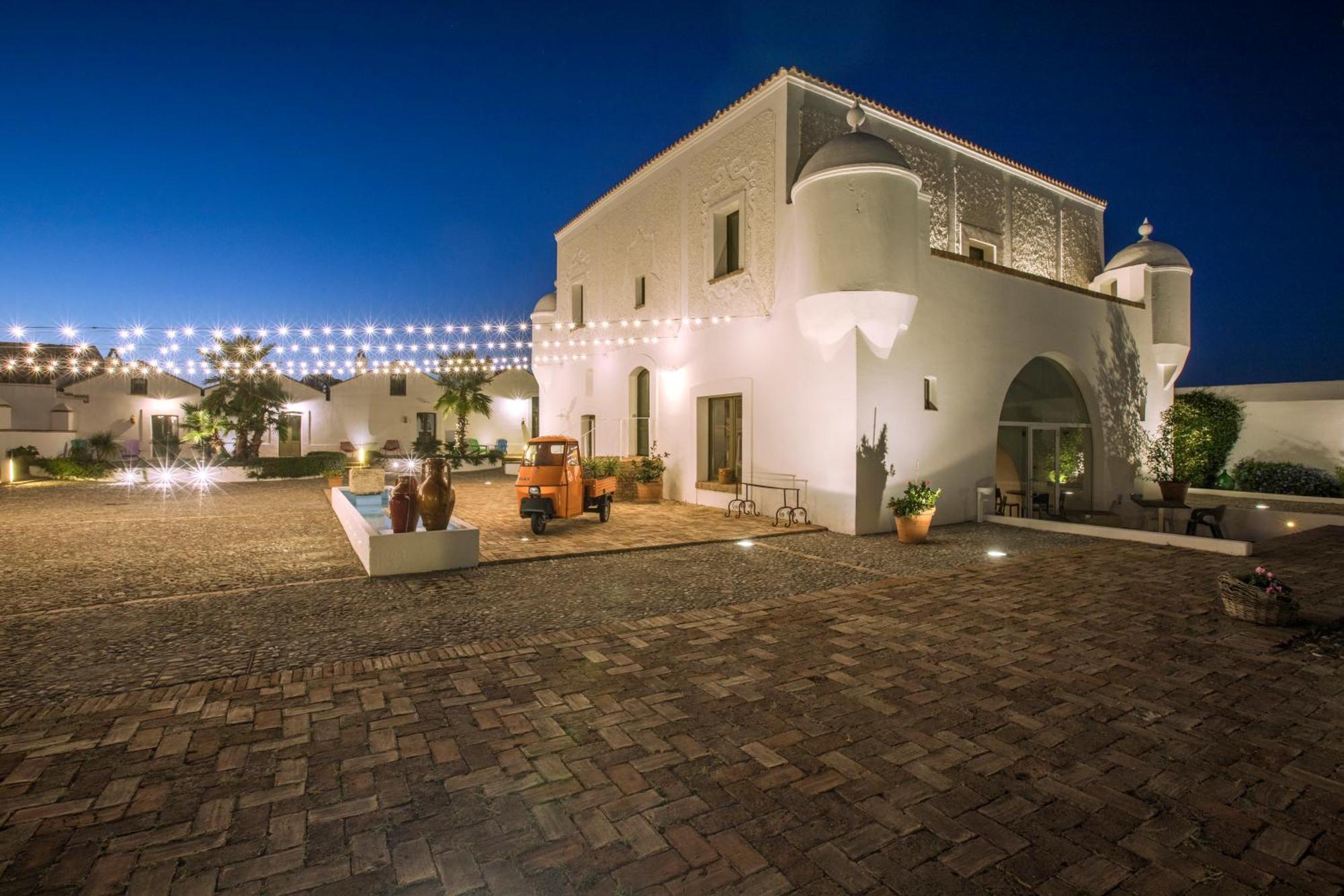 Torre Fiore Hotel Masseria Pisticci Extérieur photo
